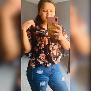 Meet your Posher, Yaritza